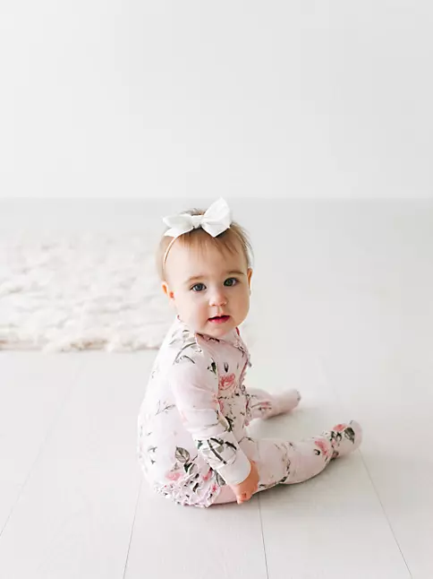 Vintage Baby Girl's 0-3 Months Lightweight Pink Short 